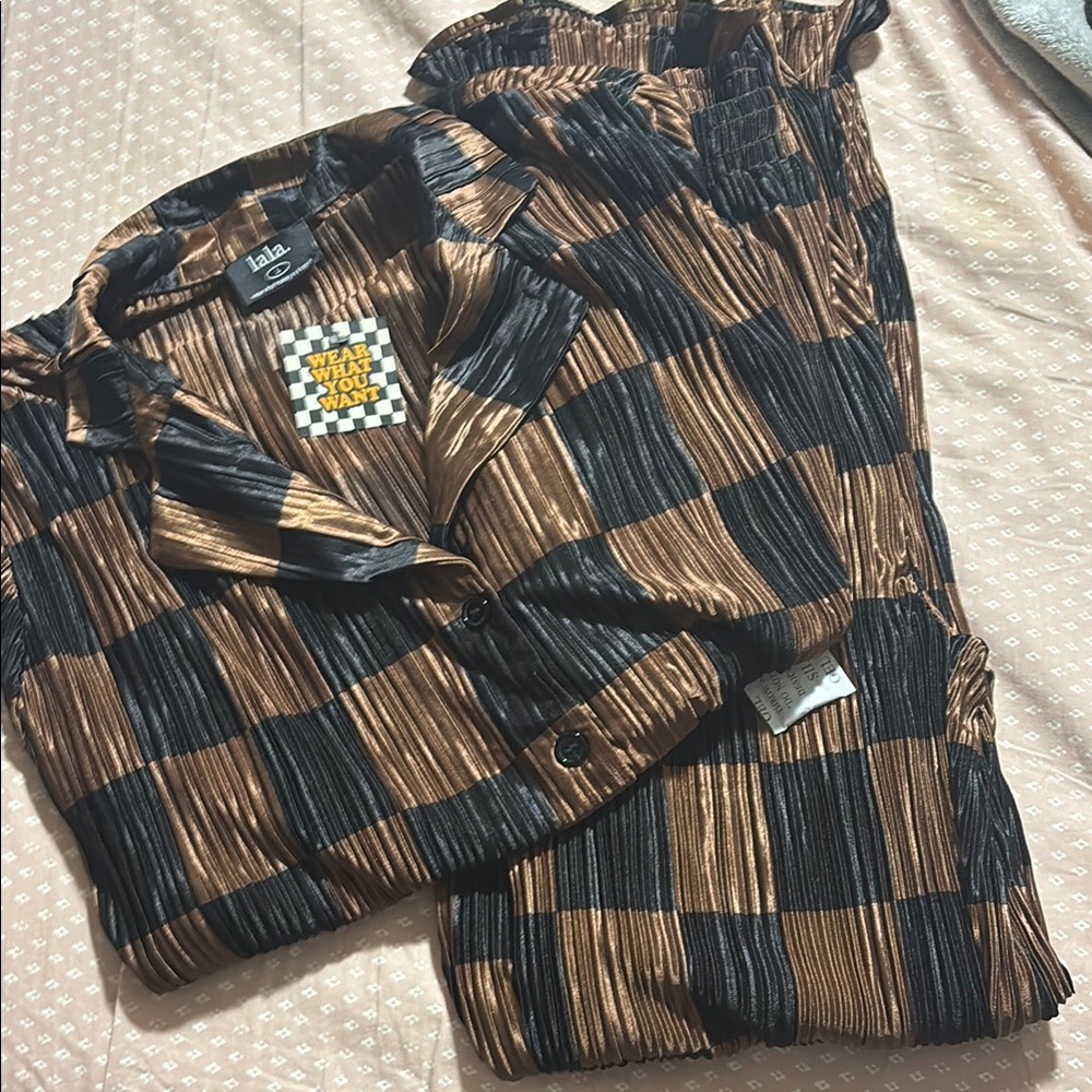 Dressed in LALA Black and Brown Plisse set. Brand new with tags